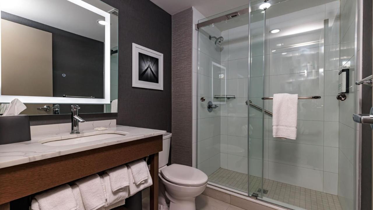 Hyatt Place Toronto-Brampton Exterior photo